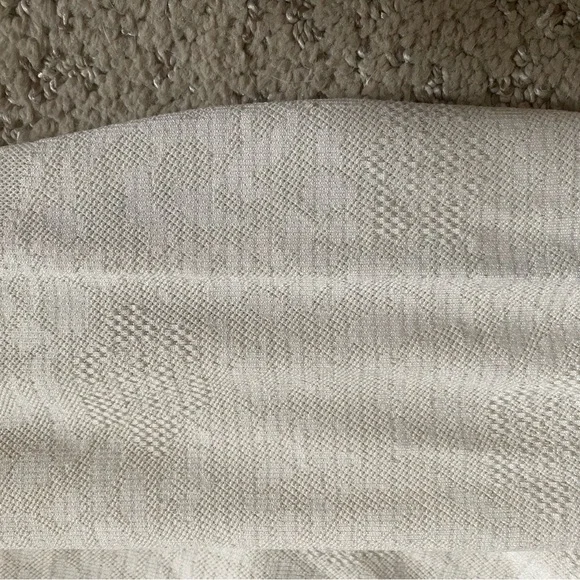 RARE creme floral lululemon Swiflty Tech - Picture 3 of 4